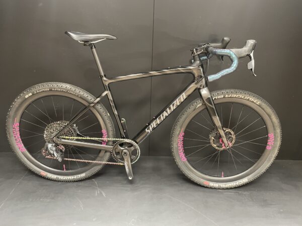 Specialized Diverge Force AXS Carbon Disc Gravel Bike 2022 - 56cm - Upgraded