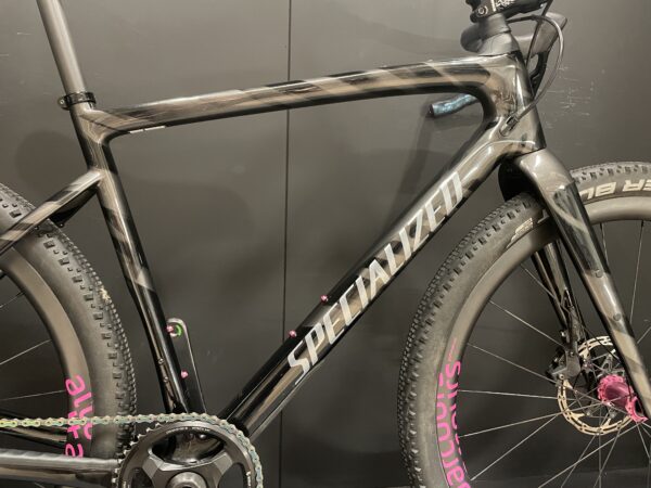 Specialized Diverge Force AXS Carbon Disc Gravel Bike 2022 - 56cm - Upgraded - Image 6
