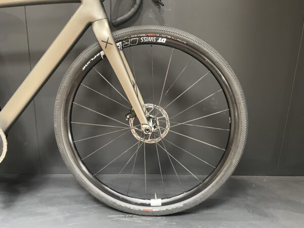 Cannondale Supersix EVO SE AXS Carbon Disc Gravel Bike 2023 - 51cm - Image 4
