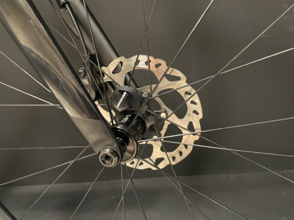 Cannondale Supersix 105 Di2 Carbon Disc Road Bike 2023 - 54cm - Image 5