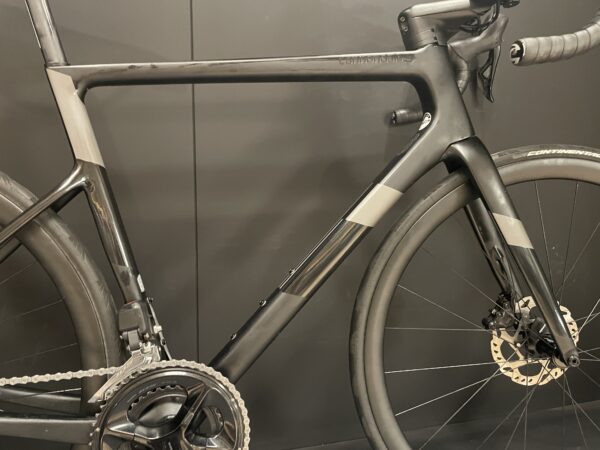Cannondale Supersix 105 Di2 Carbon Disc Road Bike 2023 - 54cm - Image 6