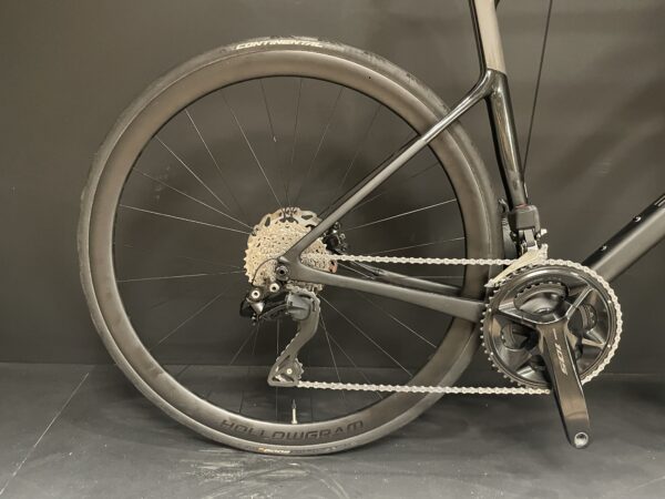 Cannondale Supersix 105 Di2 Carbon Disc Road Bike 2023 - 54cm - Image 9