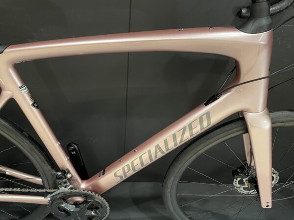 Specialized Roubaix SL8 Sport 105 Carbon Disc Road Bike 2025 - 61cm - Image 2