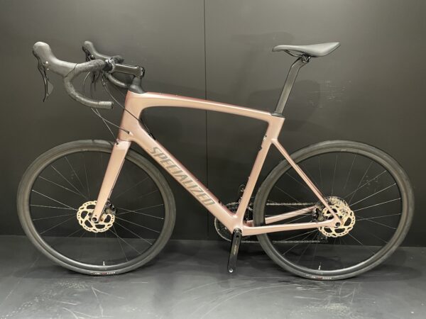 Specialized Roubaix SL8 Sport 105 Carbon Disc Road Bike 2025 - 61cm - Image 13
