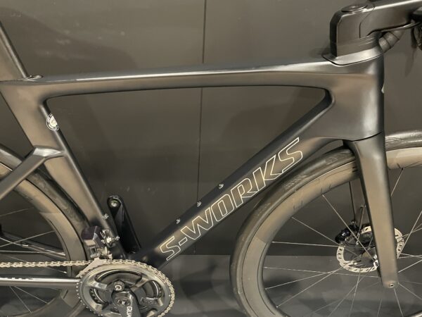 Specialized S-Works Venge Dura Ace Di2 Carbon Disc Road Bike 2020 - 54cm - Image 2