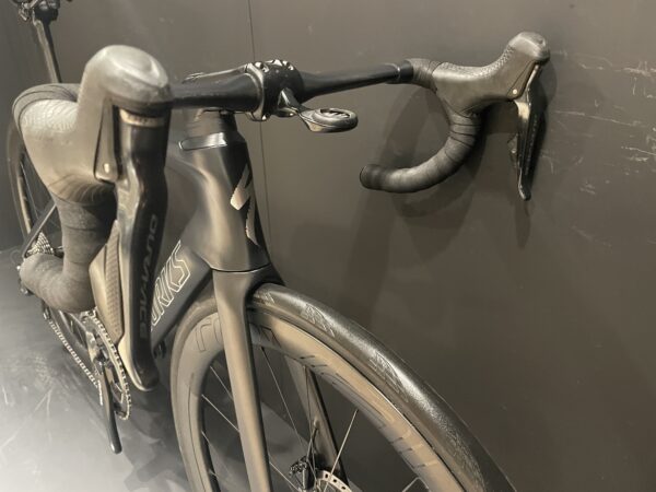 Specialized S-Works Venge Dura Ace Di2 Carbon Disc Road Bike 2020 - 54cm - Image 3