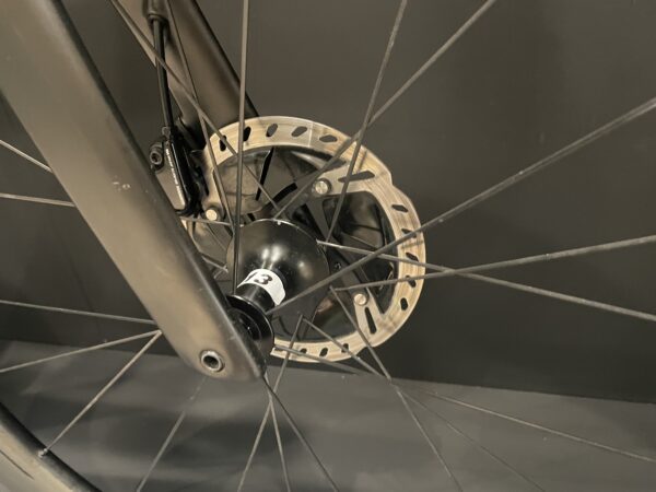 Specialized S-Works Venge Dura Ace Di2 Carbon Disc Road Bike 2020 - 54cm - Image 5