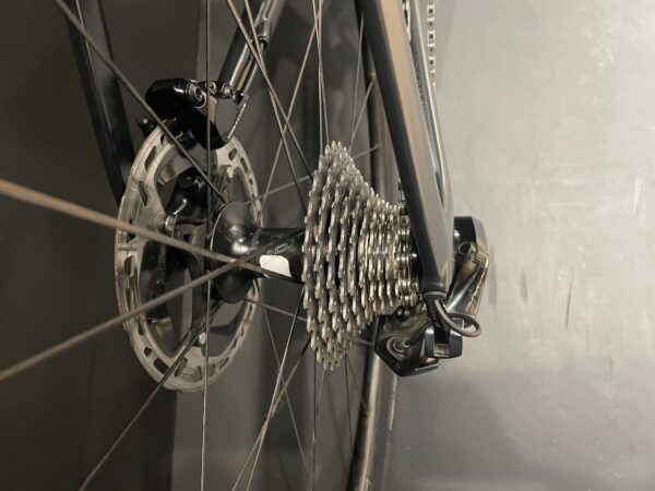 Specialized S-Works Venge Dura Ace Di2 Carbon Disc Road Bike 2020 - 54cm - Image 10