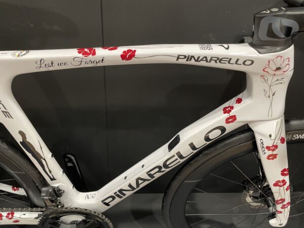 Custom Pinarello Prince ‘Lest We Forget’ Ultegra Di2 Carbon Disc Road Bike 2022 - 545mm - Upgraded - Image 3