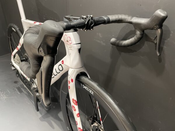 Custom Pinarello Prince ‘Lest We Forget’ Ultegra Di2 Carbon Disc Road Bike 2022 - 545mm - Upgraded - Image 4