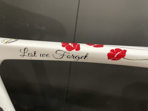 Custom Pinarello Prince ‘Lest We Forget’ Ultegra Di2 Carbon Disc Road Bike 2022 - 545mm - Upgraded - Image 13
