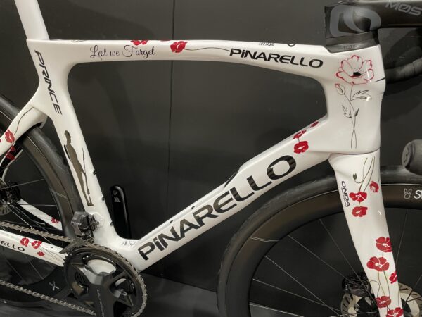 Custom Pinarello Prince ‘Lest We Forget’ Ultegra Di2 Carbon Disc Road Bike 2022 - 545mm - Upgraded - Image 14