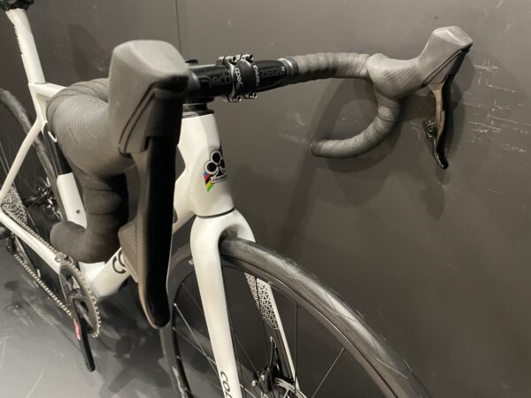 Ex-Display Colnago V3 Rival AXS Carbon Disc Road Bike 2023 - 50s 1yr Warranty - Image 3