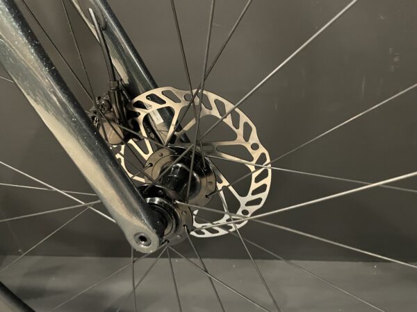 NEW Giant TCR Advanced 1 105 Di2 Carbon Disc Road Bike 2025 - Large - Image 5