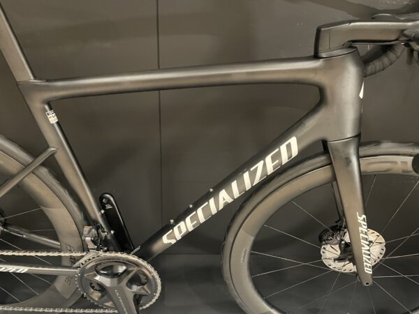 Specialized Tarmac SL8 Pro Di2 Carbon Disc Road Bike 2024 - 56cm - Image 2