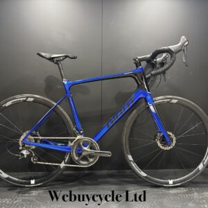 Giant Defy Advanced Pro 2 Carbon Disc Road Bike 2017 - Large