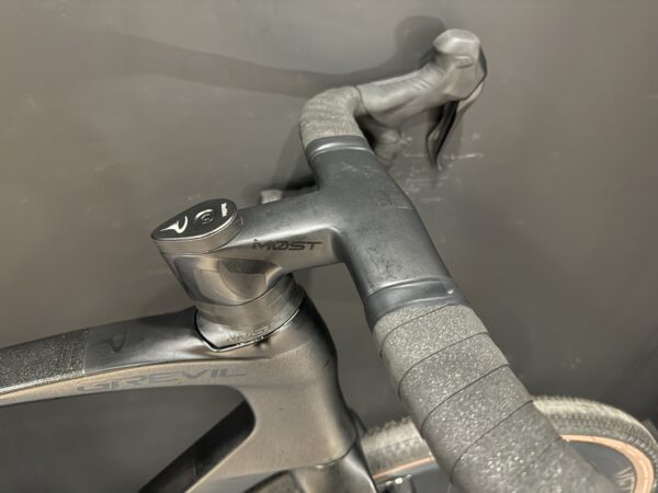 Pinarello Grevil F GRX Di2 Carbon Disc Gravel Bike 2023 - 57.5cm - Image 3