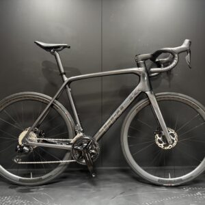 Trek Emonda SL6 Pro 105 Di2 Carbon Disc Road Bike 2023 - 58cm - Upgraded