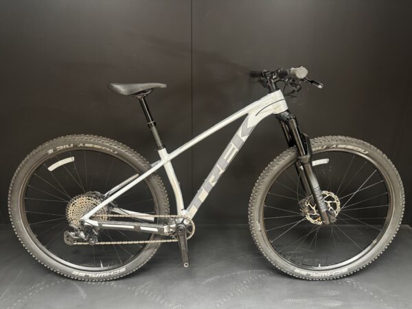 Trek Procaliber Alloy Disc Mountain Bike 2024 - Small