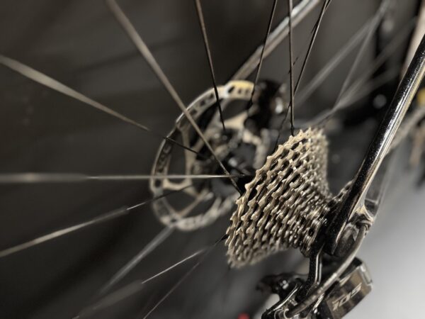 Cervelo Caledonia Carbon Disc 105 - 2022 - 48cm - Image 8