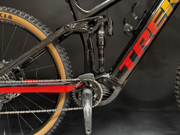 Trek Rail 9.8 Gen 3 Carbon Disc E-MTB 2023 - Large - 1013 Miles - Image 5