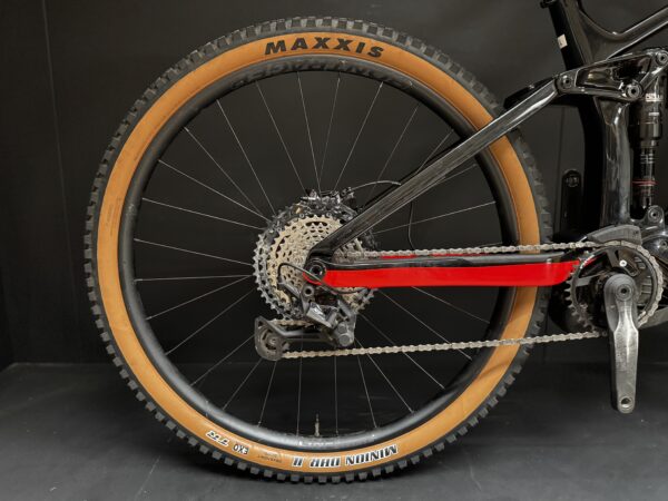 Trek Rail 9.8 Gen 3 Carbon Disc E-MTB 2023 - Large - 1013 Miles - Image 6