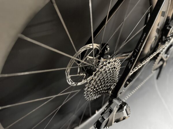Vitus ZX1 CRX Carbon Disc SRAM Rival AXS - 2020 - XL - Image 7