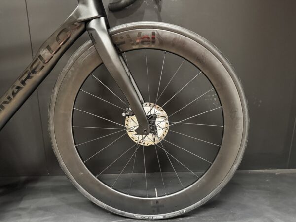 Pinarello Prince Ultegra Di2 Carbon Disc Road Bike - 2022 - 560mm - Image 3
