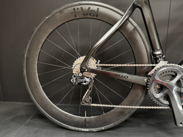 Pinarello Prince Ultegra Di2 Carbon Disc Road Bike - 2022 - 560mm - Image 6