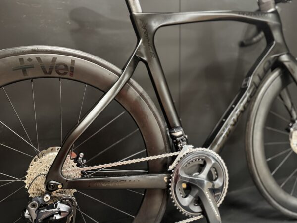 Pinarello Prince Ultegra Di2 Carbon Disc Road Bike - 2022 - 560mm - Image 9