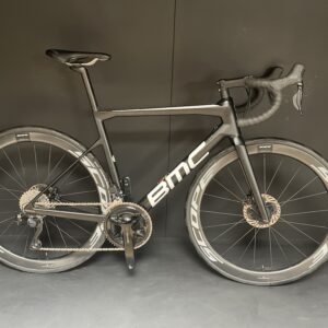 BMC Teammachine SLR Seven Di2 Carbon Disc Road Bike 2023 - 54cm - Upgraded