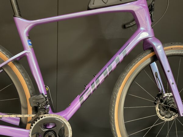 Giant Revolt Advanced Pro 0 Carbon Disc Gravel Bike - 2024 - Large - Image 6