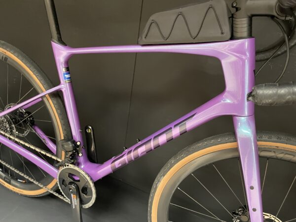 Giant Revolt Advanced Pro 0 Carbon Disc Gravel Bike - 2024 - Large - Image 13