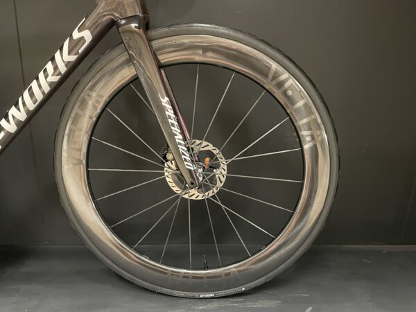 Specialized S-Works Tarmac SL8 Dura-Ace Di2 Carbon Disc Road Bike 2024 - 58cm - Image 4