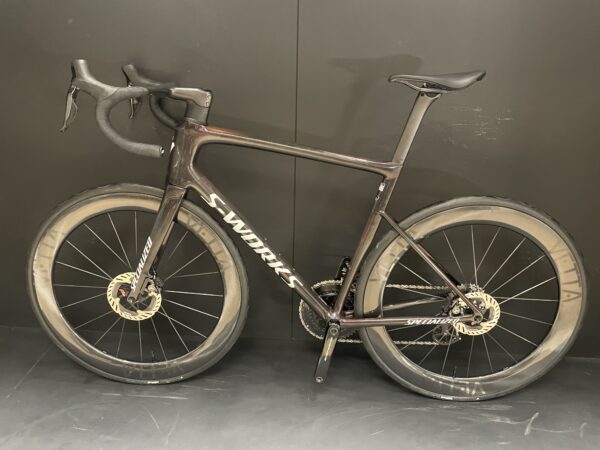 Specialized S-Works Tarmac SL8 Dura-Ace Di2 Carbon Disc Road Bike 2024 - 58cm - Image 14