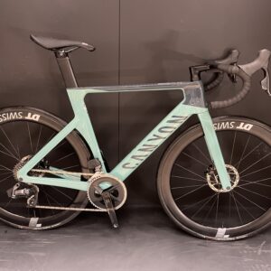 Canyon Aeroad CF SLX 7 AXS Carbon Disc Road Bike 2023 - Medium