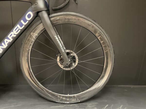 Pinarello Dogma Sky Team F10 Dura Ace Di2 Carbon Disc Road Bike - 2020 - 50cm - Image 4