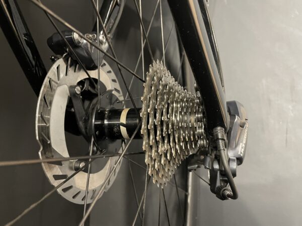 Giant Liv Enviliv Advanced Pro 1 Ultegra Carbon Disc Road Bike 2021 - Small - Image 10