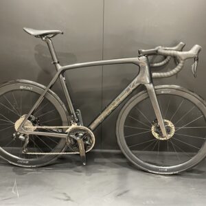 Trek Emonda SL6 Pro 105 Di2 Carbon Disc Road Bike 2023 - 58cm