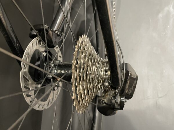 Trek Emonda SL6 Pro 105 Di2 Carbon Disc Road Bike 2023 - 58cm - Image 10