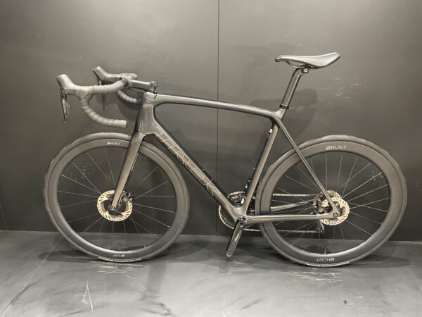 Trek Emonda SL6 Pro 105 Di2 Carbon Disc Road Bike 2023 - 58cm - Image 14