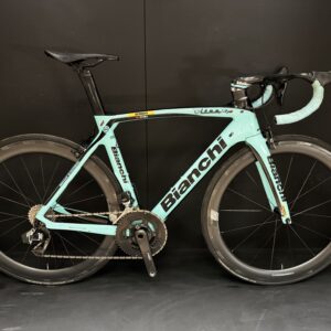 Binachi Oltre XR4 SRAM Red eTap Carbon Rim Road Bike - 2017 - 55cm