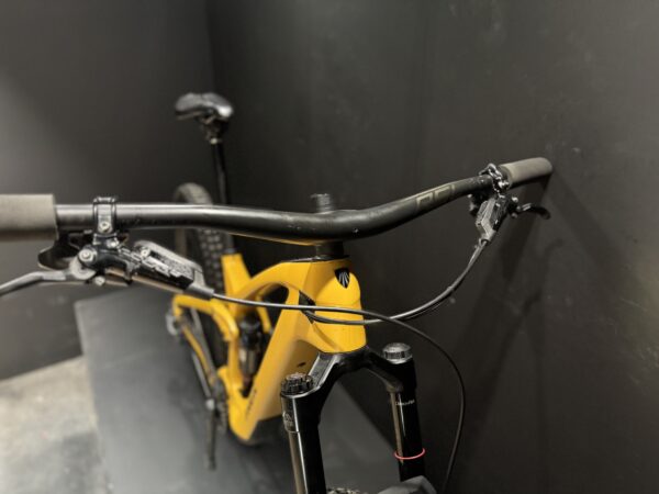 Trek Fuel EX-e 9.8 AXS Project One Carbon Disc E-MTB 2023 - Medium - Image 2