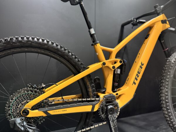 Trek Fuel EX-e 9.8 AXS Project One Carbon Disc E-MTB 2023 - Medium - Image 8