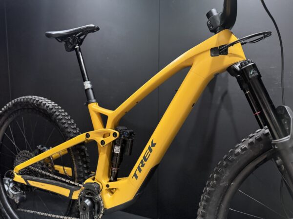 Trek Fuel EX-e 9.8 AXS Project One Carbon Disc E-MTB 2023 - Medium - Image 10