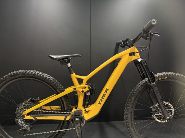 Trek Fuel EX-e 9.8 AXS Project One Carbon Disc E-MTB 2023 - Medium - Image 13