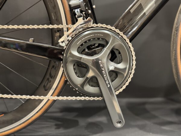 Trek Madone SL6 Project One Di2 Carbon Rim Brake Road Bike - 56cm - 2019 - Image 5