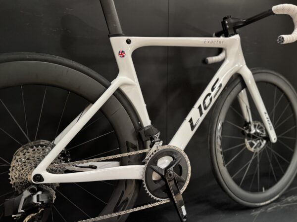 Lios Exactor Aero SRAM Rival AXS Carbon Disc Road Bike - 2024 - Small - Image 9