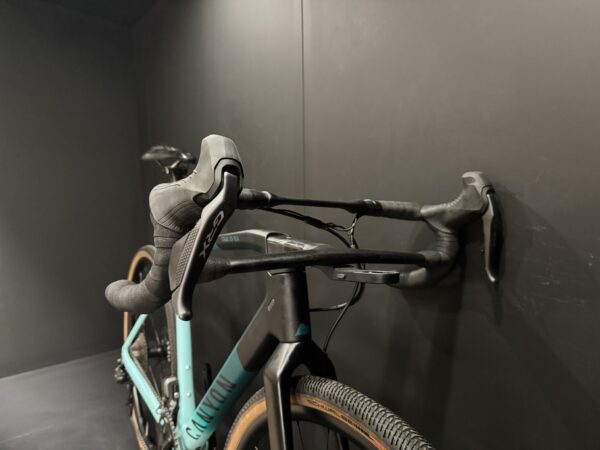 Canyon Grail CF SLX 8 GRX Di2 Carbon Disc Gravel Bike - 2022 - Medium - Image 2