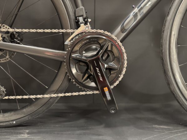 Orbea Orca M30 105 Di2 Carbon Disc Road Bike 2025 - 53cm - Image 4